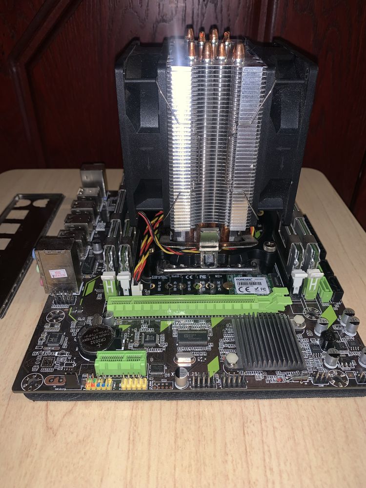 Комплект Xeon e5-2689