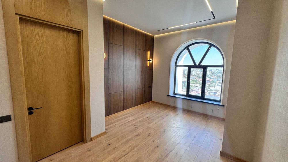 Продается  квартира новостройка ЖК  Kукча Дарвоза (Ор-р 1 горбалнитса)