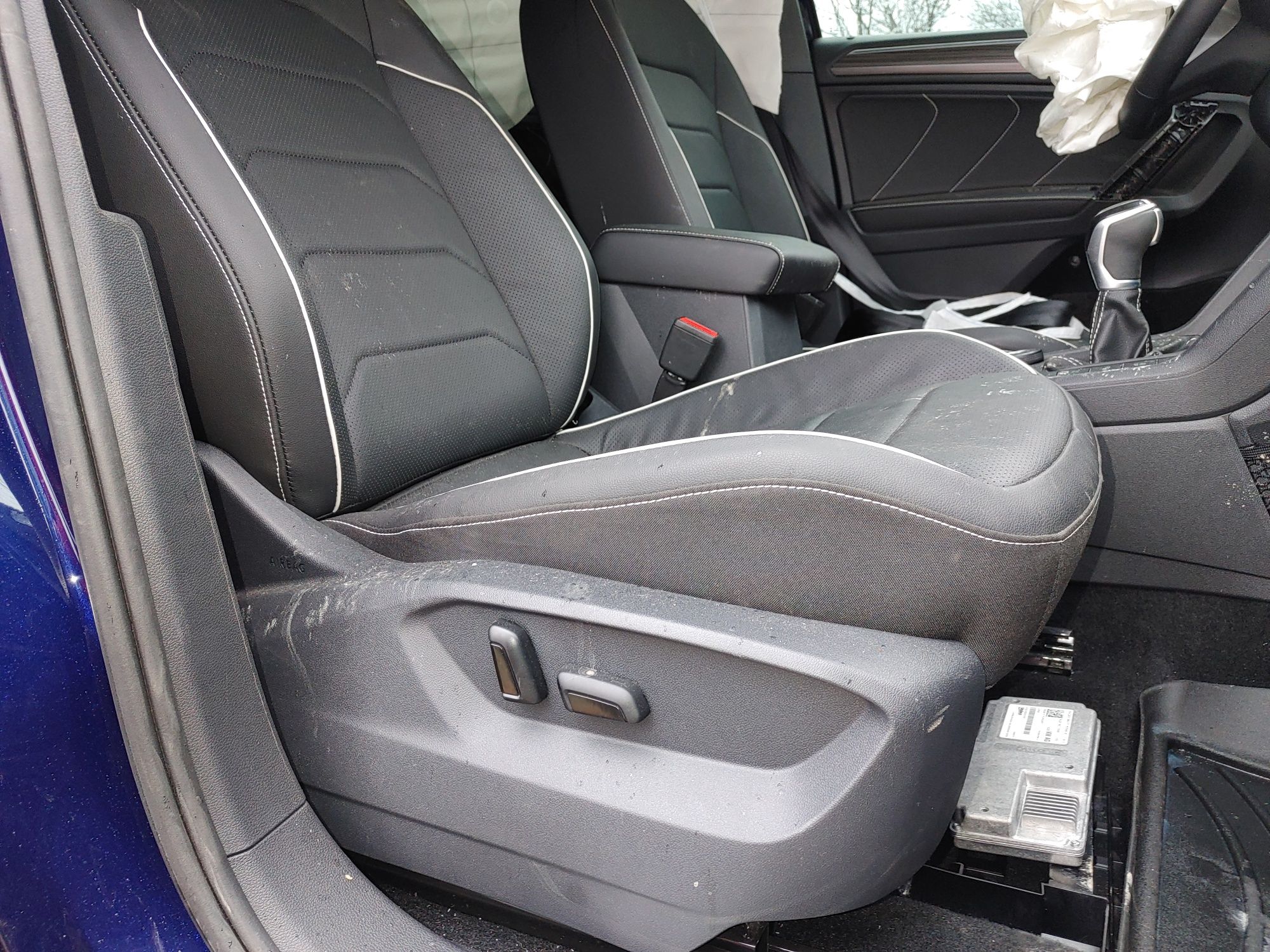 VW Tiguan Allspace R-line  2023 2.0 TSI на части