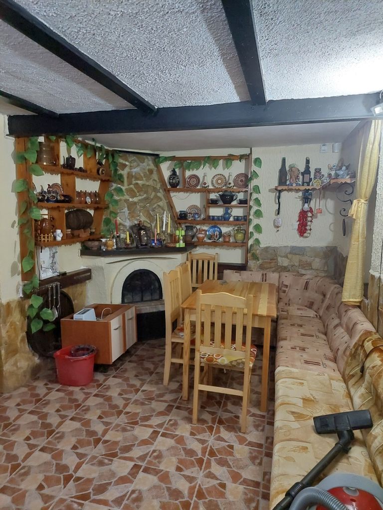 Продава се Къща в Враца, Кемера - Художник - 80 кв.м за 938 €/кв.м - Снимка #6