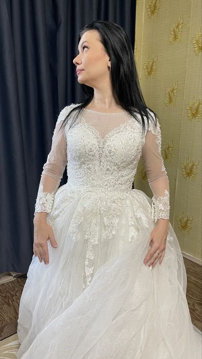 Продаются новые свадебные платья