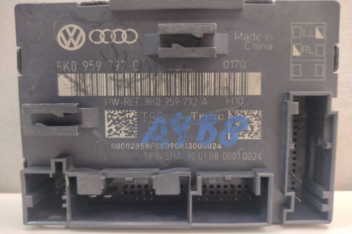 Modul Usa  Dreapta Fata - VW Audi 8K0959792C Audi Q5 8R seria