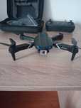 Vând dronă aproape nouă