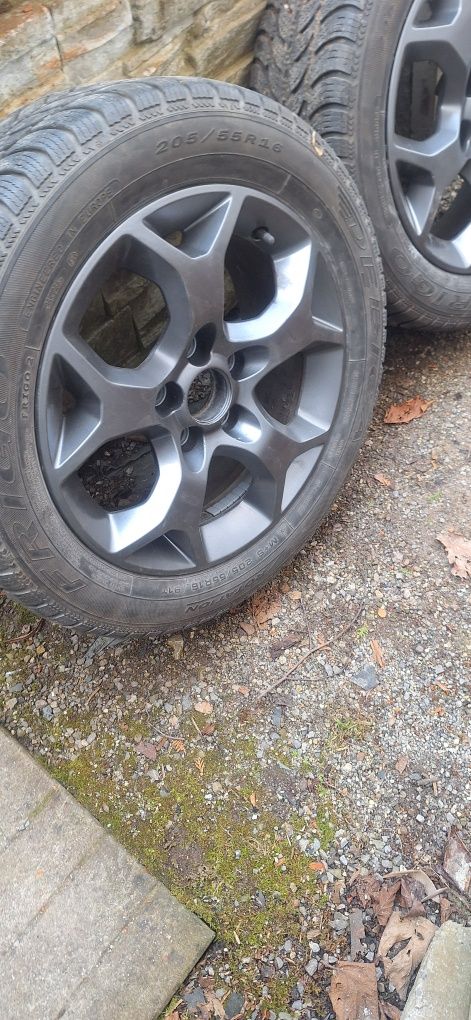 Джанти  16" 5x110с гуми 205х55х16 Опел/Opel...