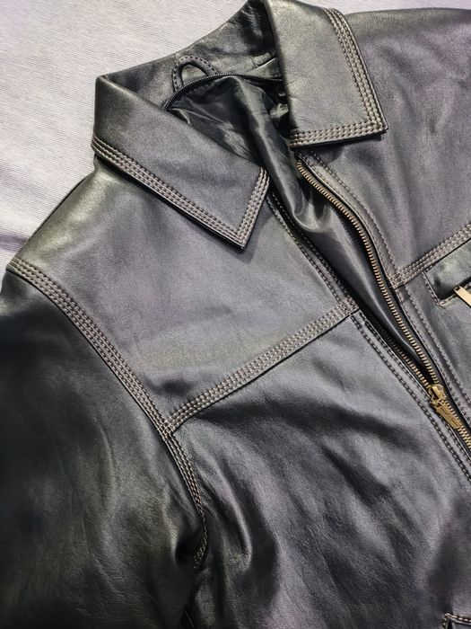 Geacă piele naturala ( nou nouță, M)