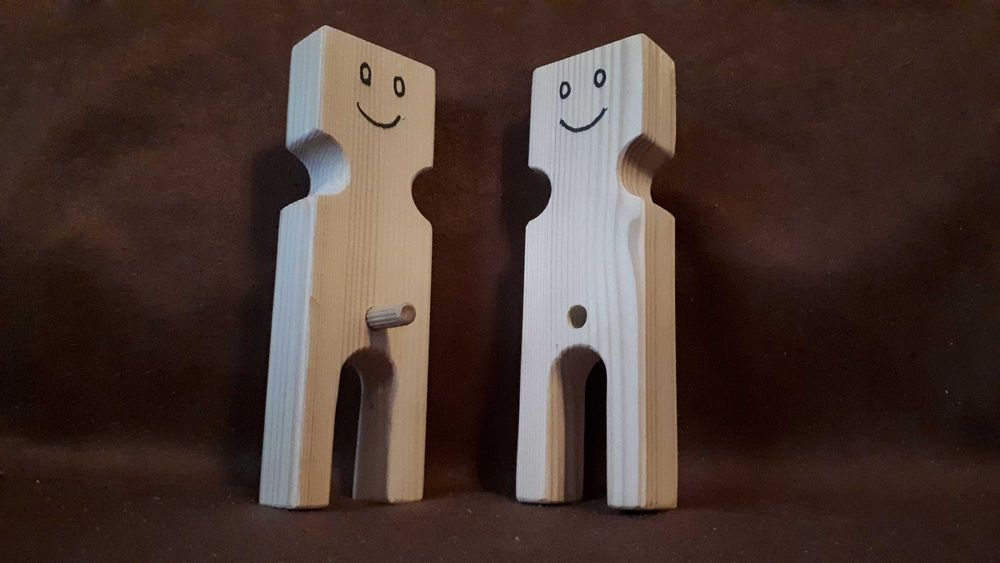 Statuete lemn stilizate, pereche - handmade, prelucrare excelenta