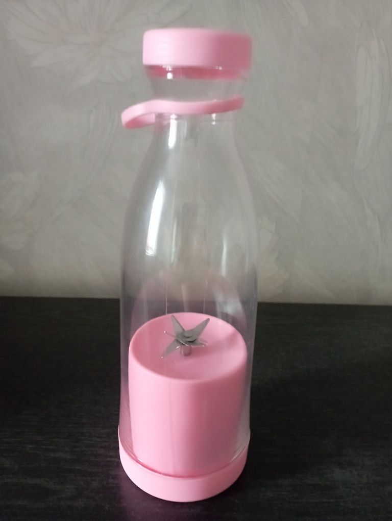 Продам блендер для коктейлей