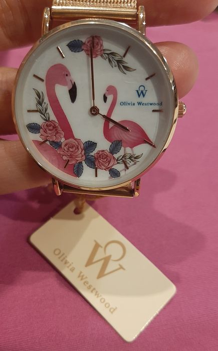 Нов часовник Olivia Westwood
