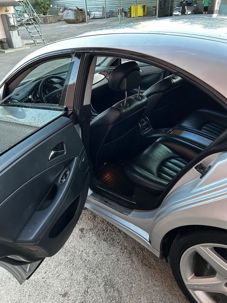 Продавам Mercedes CLS 500, 306, W219