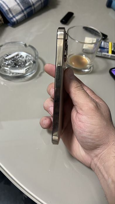 Iphone 13 pro ca nou viata baterie 97 % 258 gb