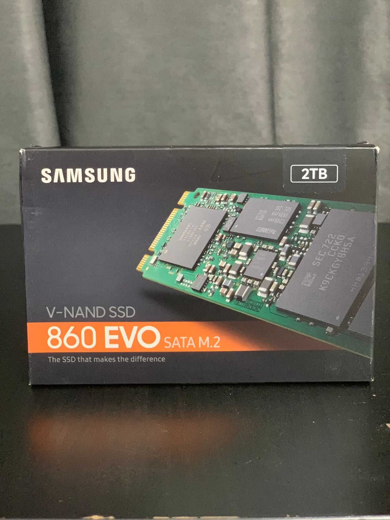 SIGILAT SSD intern Samsung 860 EVO 2TB M.2 SATA 560MBs/530MBs