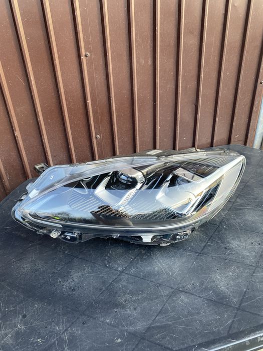 Far stanga ford kuga 3 2018-2023 full led