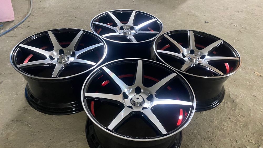 R17 PCD 5 *114,3 Комплект новых легкосплавных дисков
