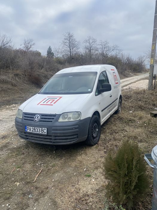 VW CADDY 2.0 SDI повредена