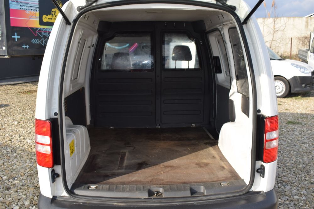 Volkswagen Caddy 2.0 EcoFuel / 2012 / AC - Posibilitate rate