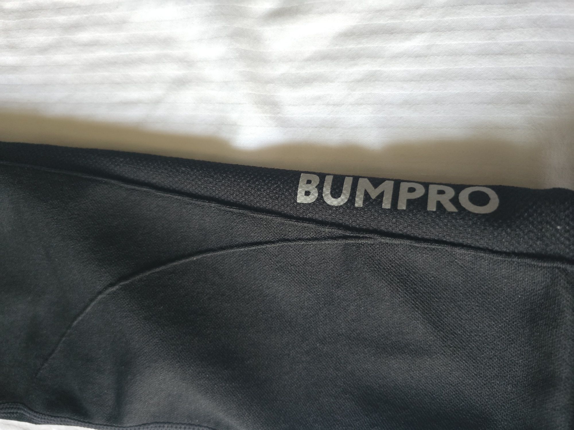 Клин Bumpro с етикет