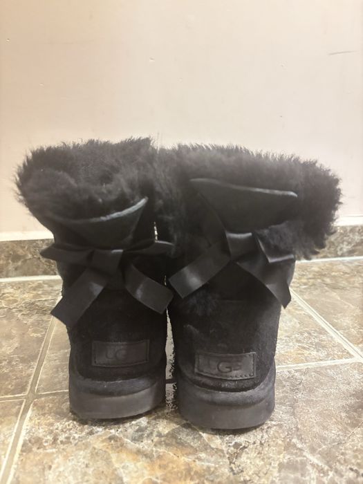 Черни ботуши UGG 38