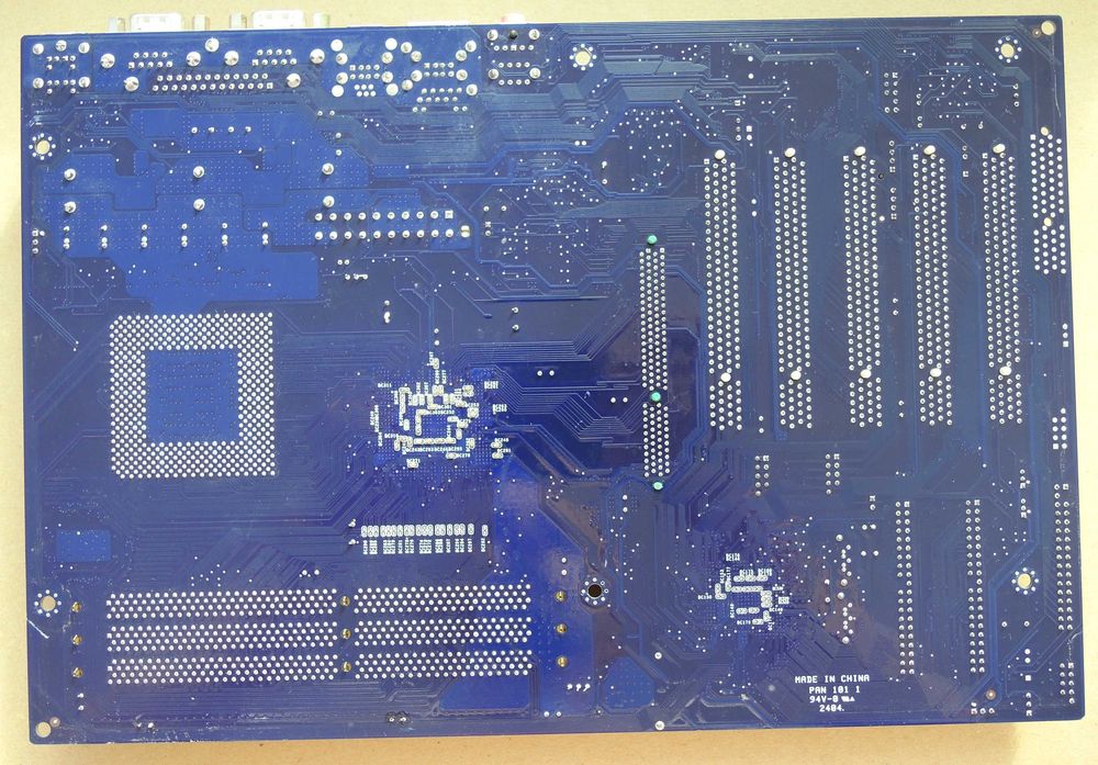 Foxconn 600A01-6LRS VIA Apollo KT600 Socket 462/A Testat