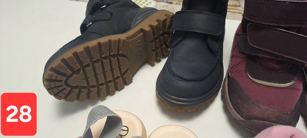 Papuci copii marimile  27-28-29