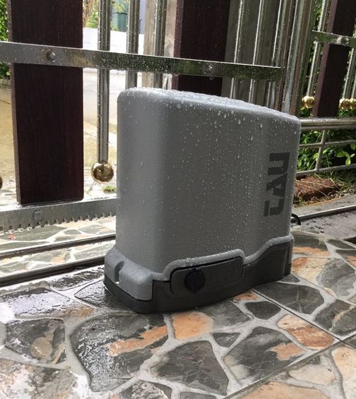 Set automatizare poarta culisanta 1200kg, motor TAUItalia T-ONEXL 230V