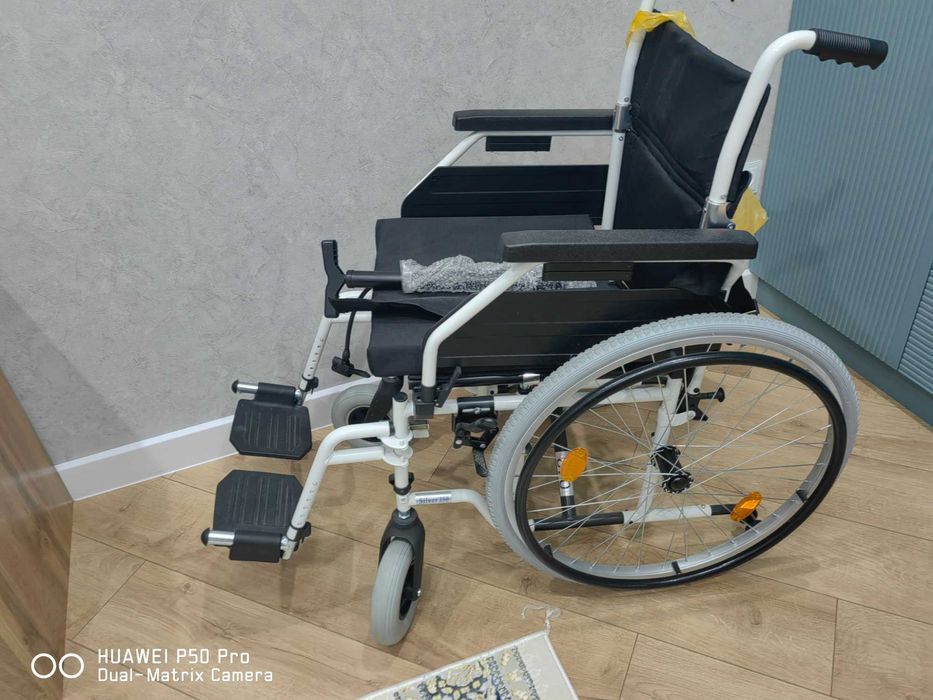 Инвалидная коляска