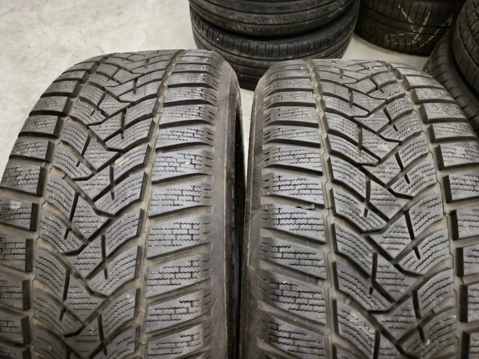 2 anvelope iarna Dunlop 225 55 17 stare foarte buna