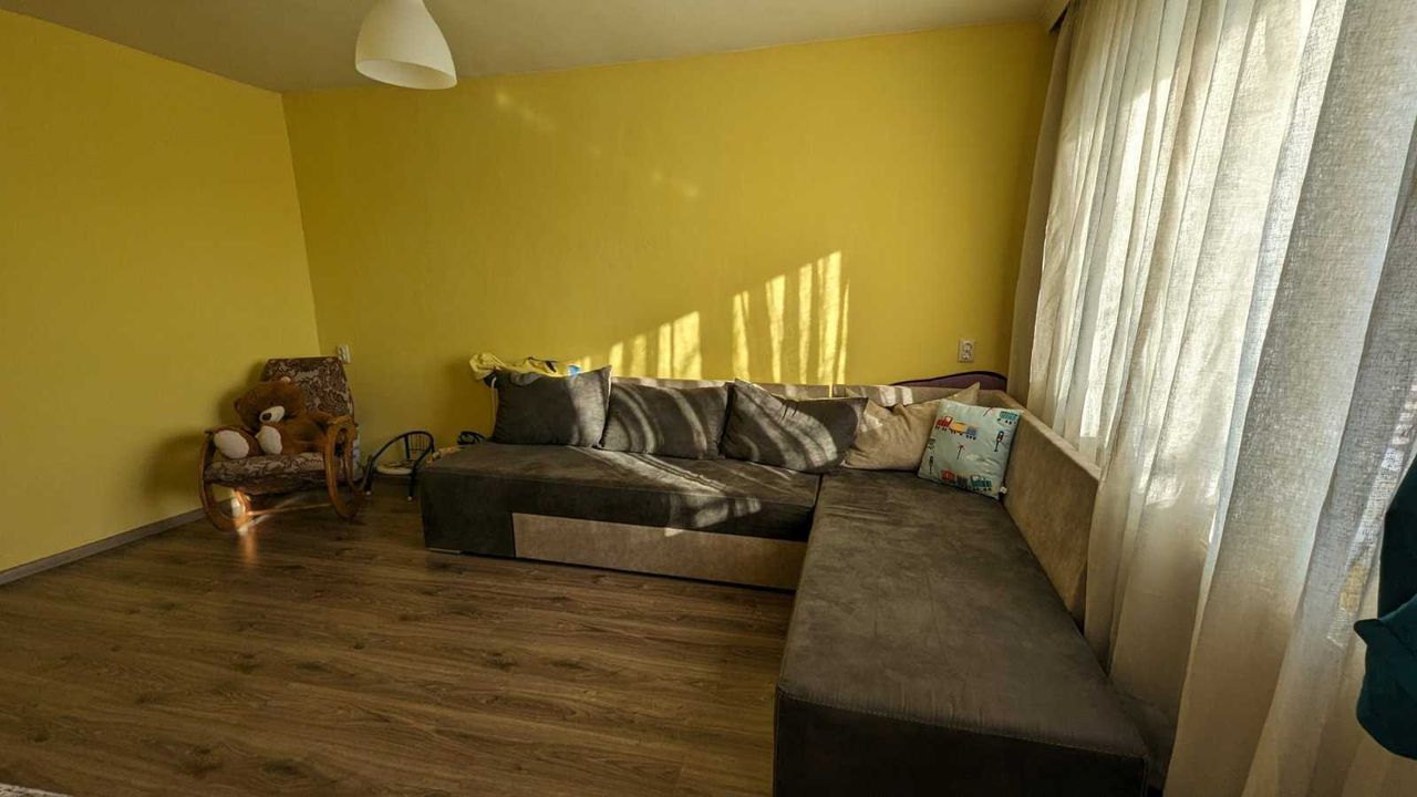 Продава се Къща в с. Долни Раковец, Област Перник - 104 кв.м за 1385 €/кв.м - Снимка #16