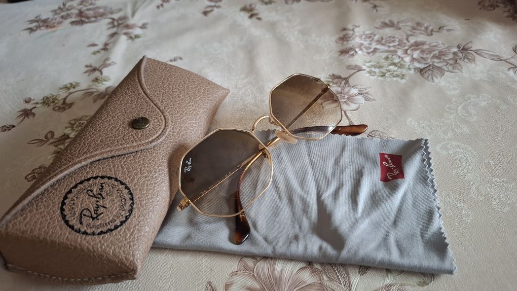 Дамски слънчеви очила Ray Ban