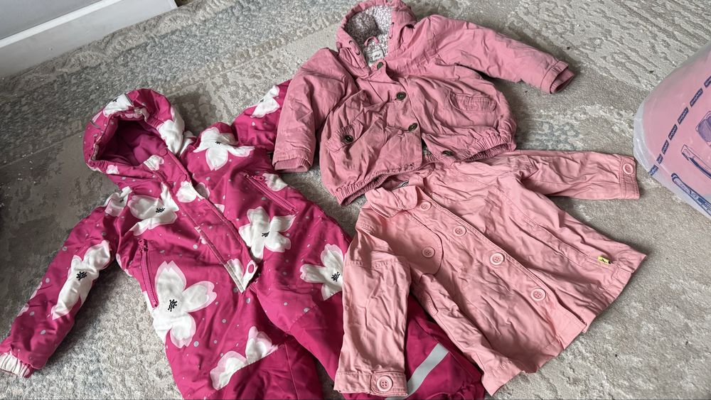 Вещи куртка, ветровки, джинсы