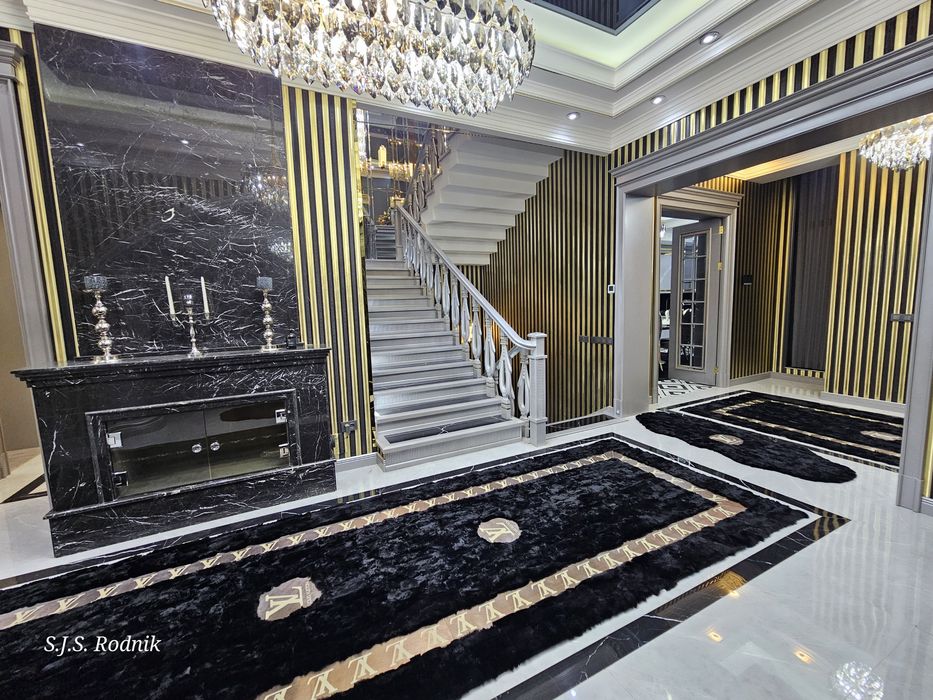 Юнусабад 18. Новый дом. 4сот. 8 комнат. 9 санузлов.