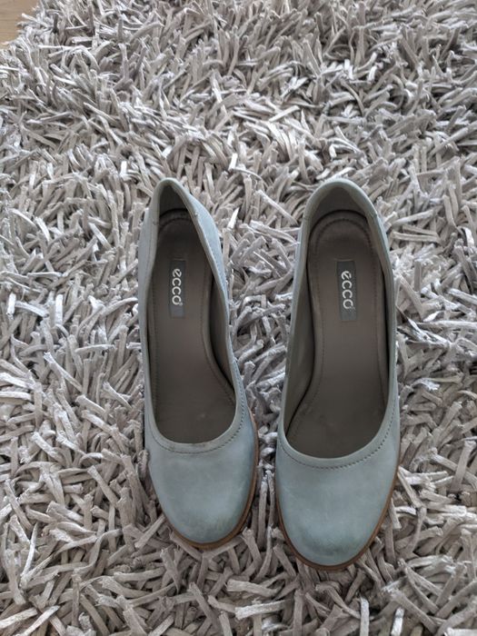 Vand pantofi Ecco Nr 40 si Legero cu Gore tex nr 39