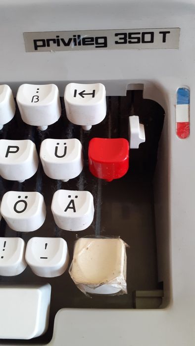 Masina de scris marca Privileg