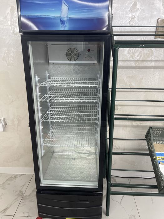 Холодильник витрина Leadbros LSC-303G
