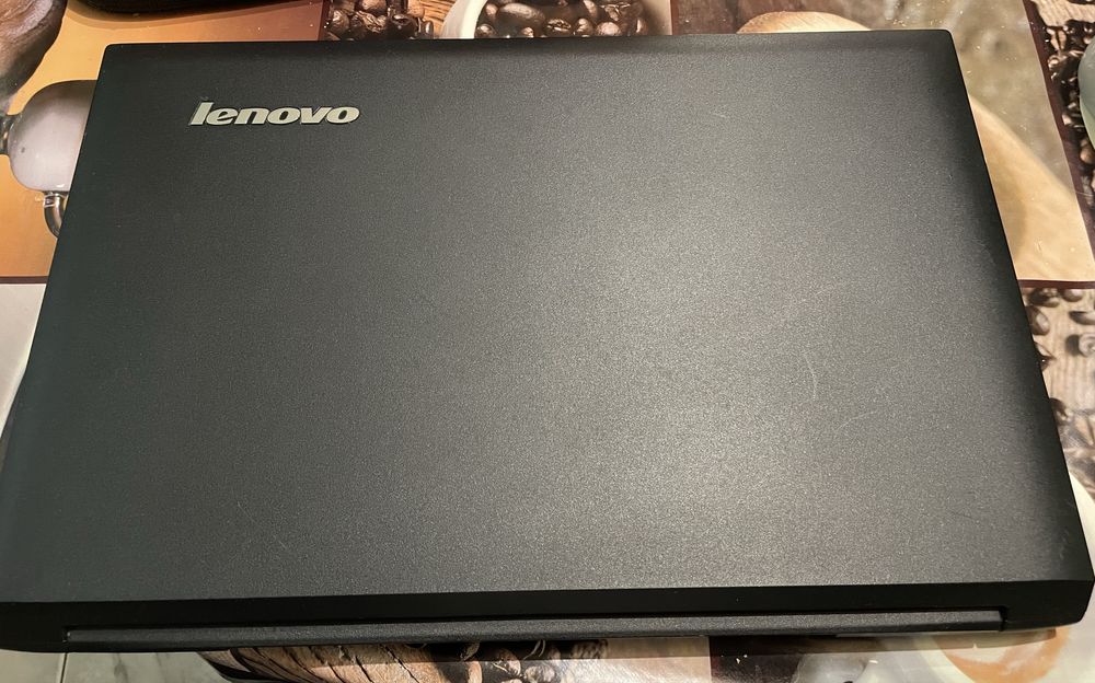 Лаптоп Lenovo B570e