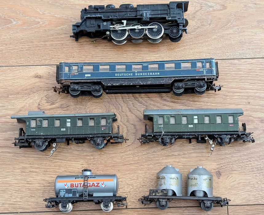 Vagon + Locomotiva Jouef  / Maklin de top top