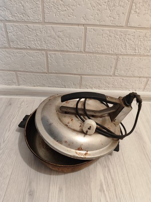 Продается срочно ! Чудо печка, состояние хорошее