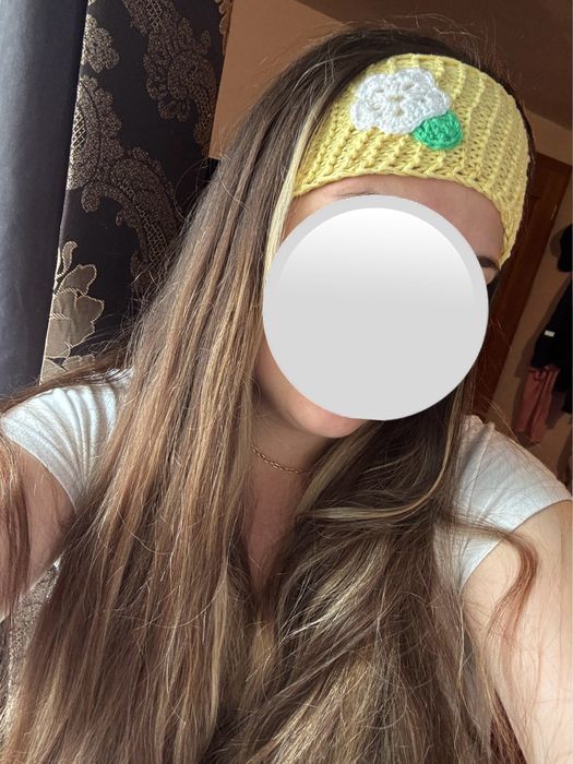 Bentite tricotate,modele diferite si coloarate