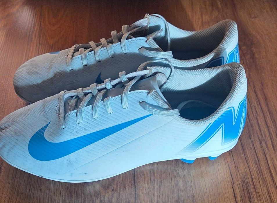 Бутонки детски почти нови