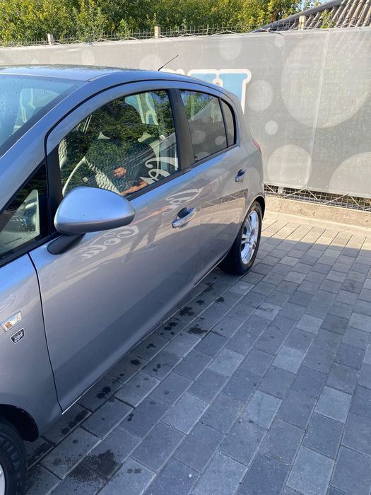 Vând Opel corsa D