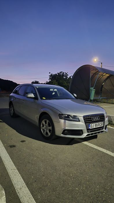 Vând Audi A4 B8 2008