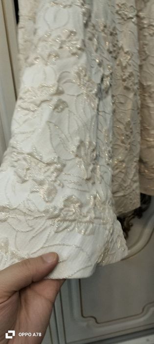 Кўйлак тиктирилган. ЯНГИ. Кийилмаган