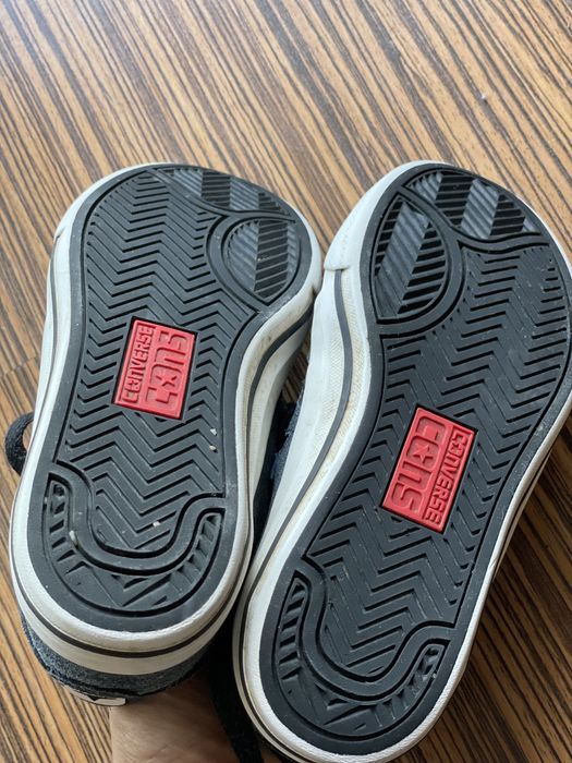 Teniși, adidași converse mărimea 29