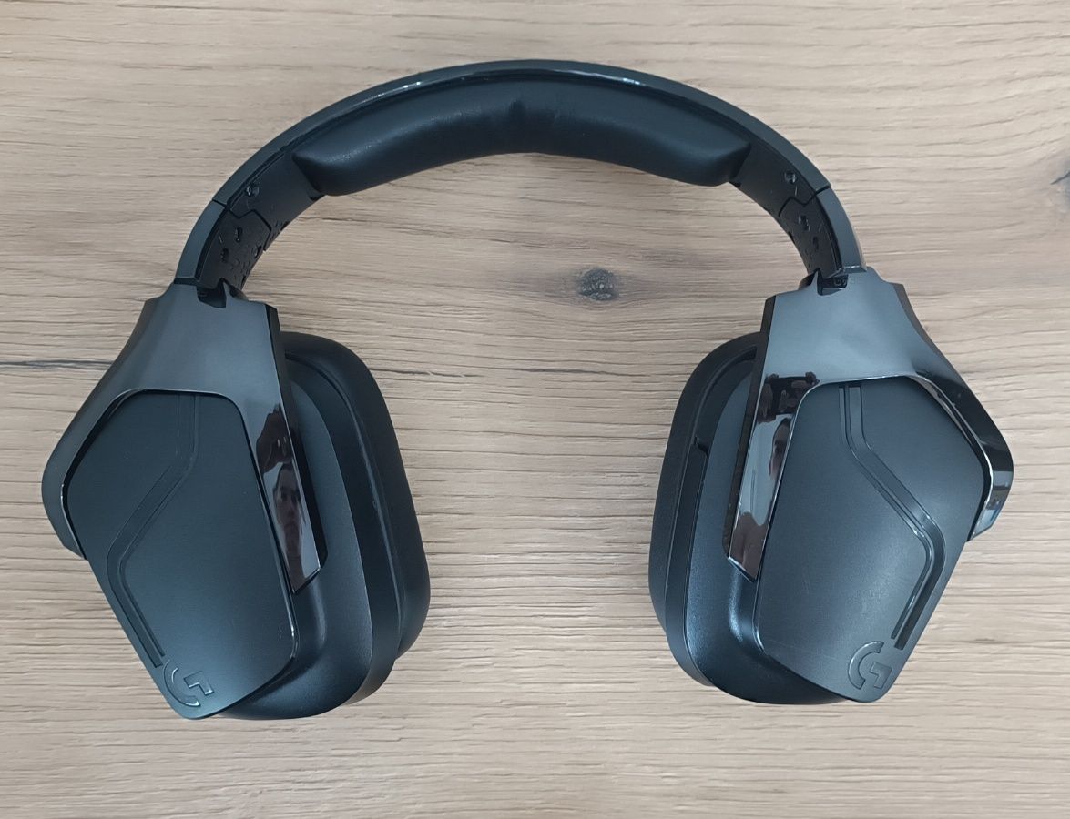Слушалки Logitech g935