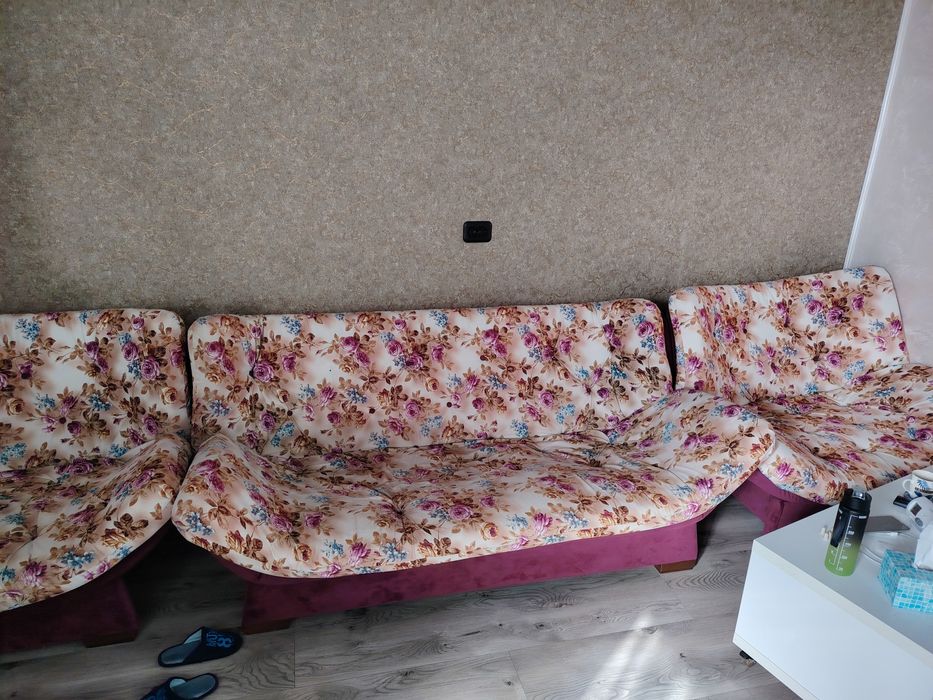 Canapea cu fotolii 600 lei tot setul