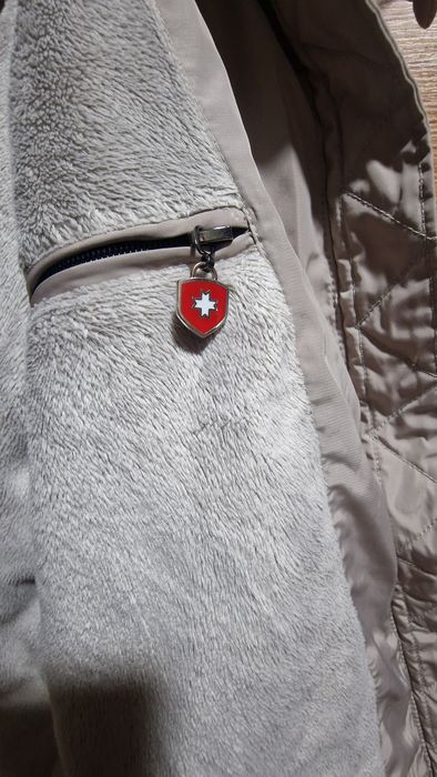 Дамско яке с марка Wellensteyn, размер "S"