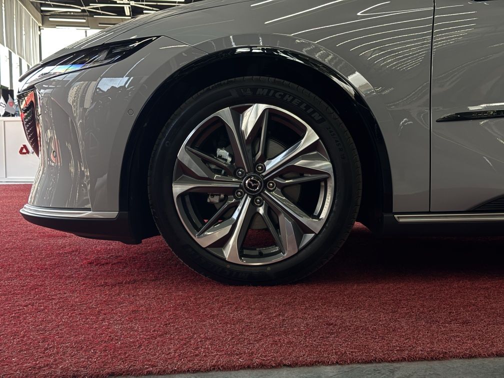 Mazda EZ-6 1.5 Extended Range 200 Smart Elegant
