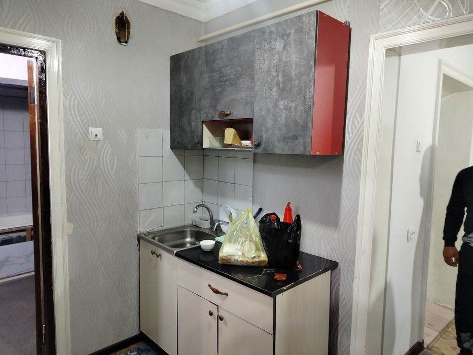 Сотилади арзон Чилонзор 20 квартал 1 хонали