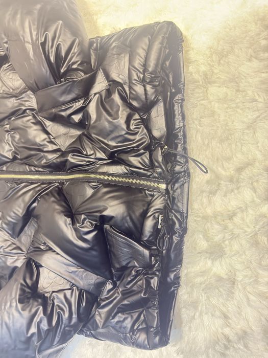 Гъзарска грейка Louis Vuitton с гъши пух