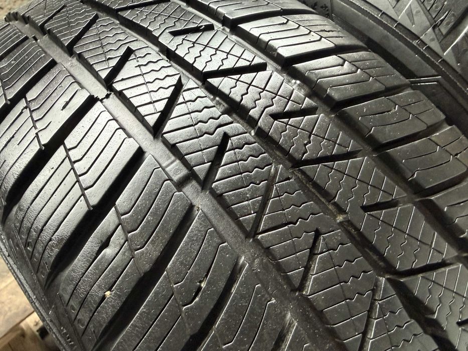 2x Anvelope iarna 215/55 R17 - Barum Polaris 5 XL