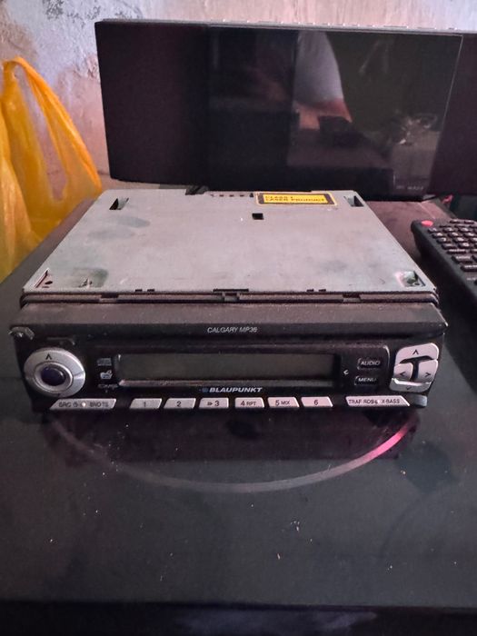 Авторадиа, народни цени, 2 авто радиа с Bluetooth